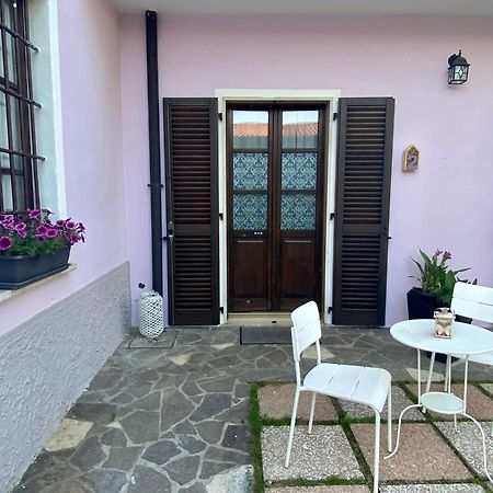 La Casa Di Campagna Sul Garda Puegnago Bagian luar foto