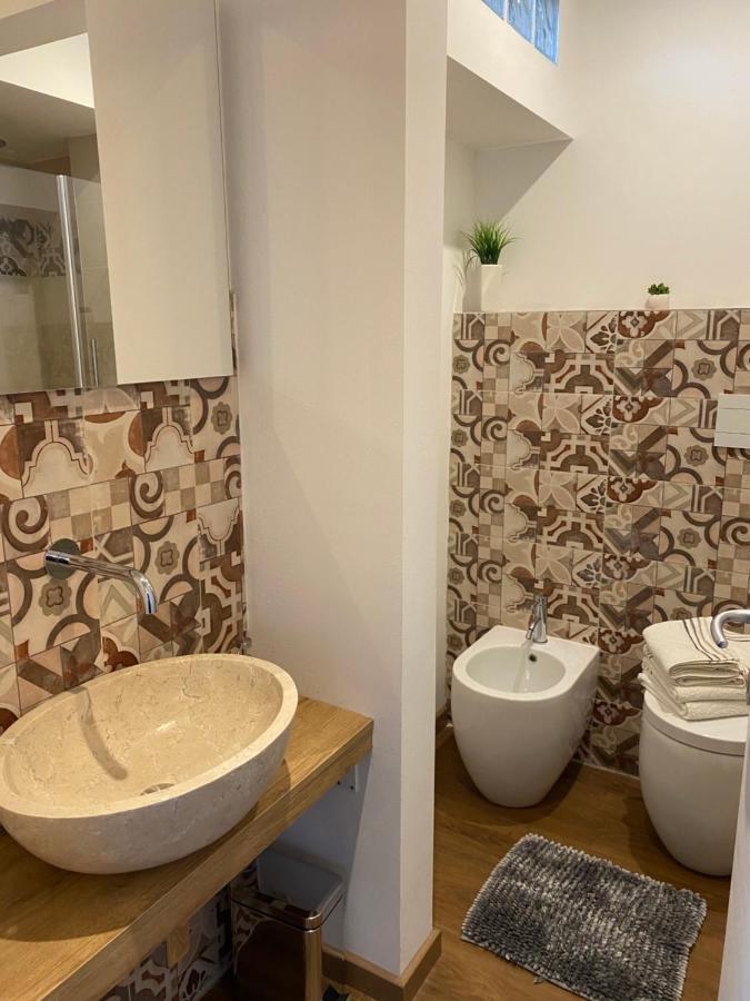 La Casa Di Campagna Sul Garda Puegnago Bagian luar foto