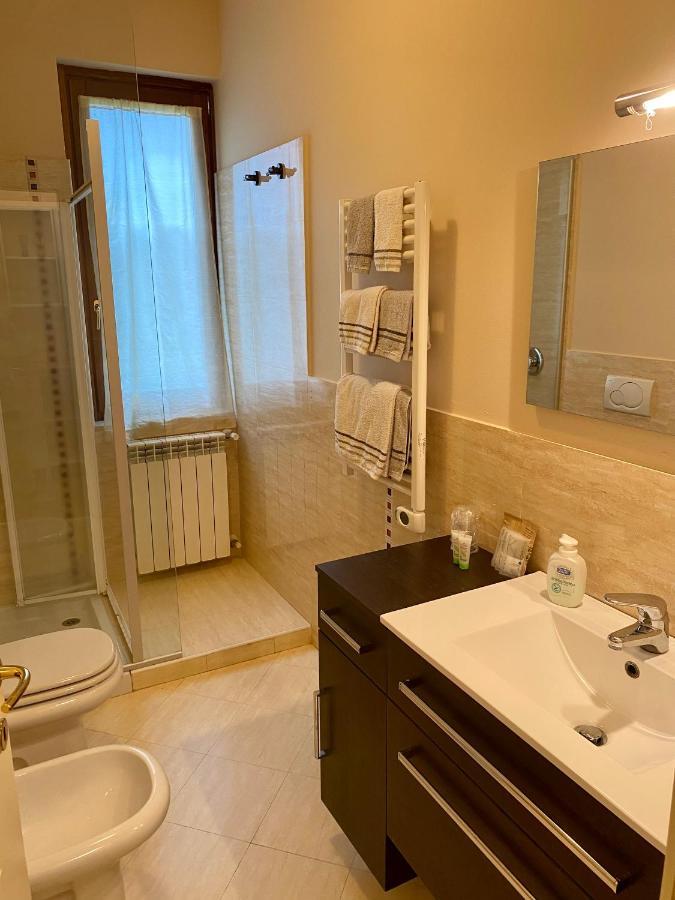 La Casa Di Campagna Sul Garda Puegnago Bagian luar foto