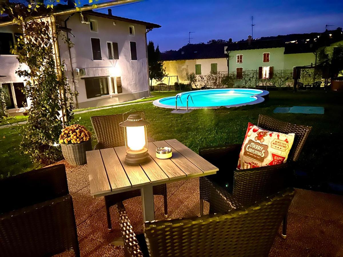 La Casa Di Campagna Sul Garda Puegnago Bagian luar foto