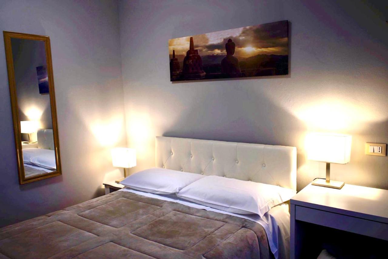 La Casa Di Campagna Sul Garda Puegnago Bagian luar foto