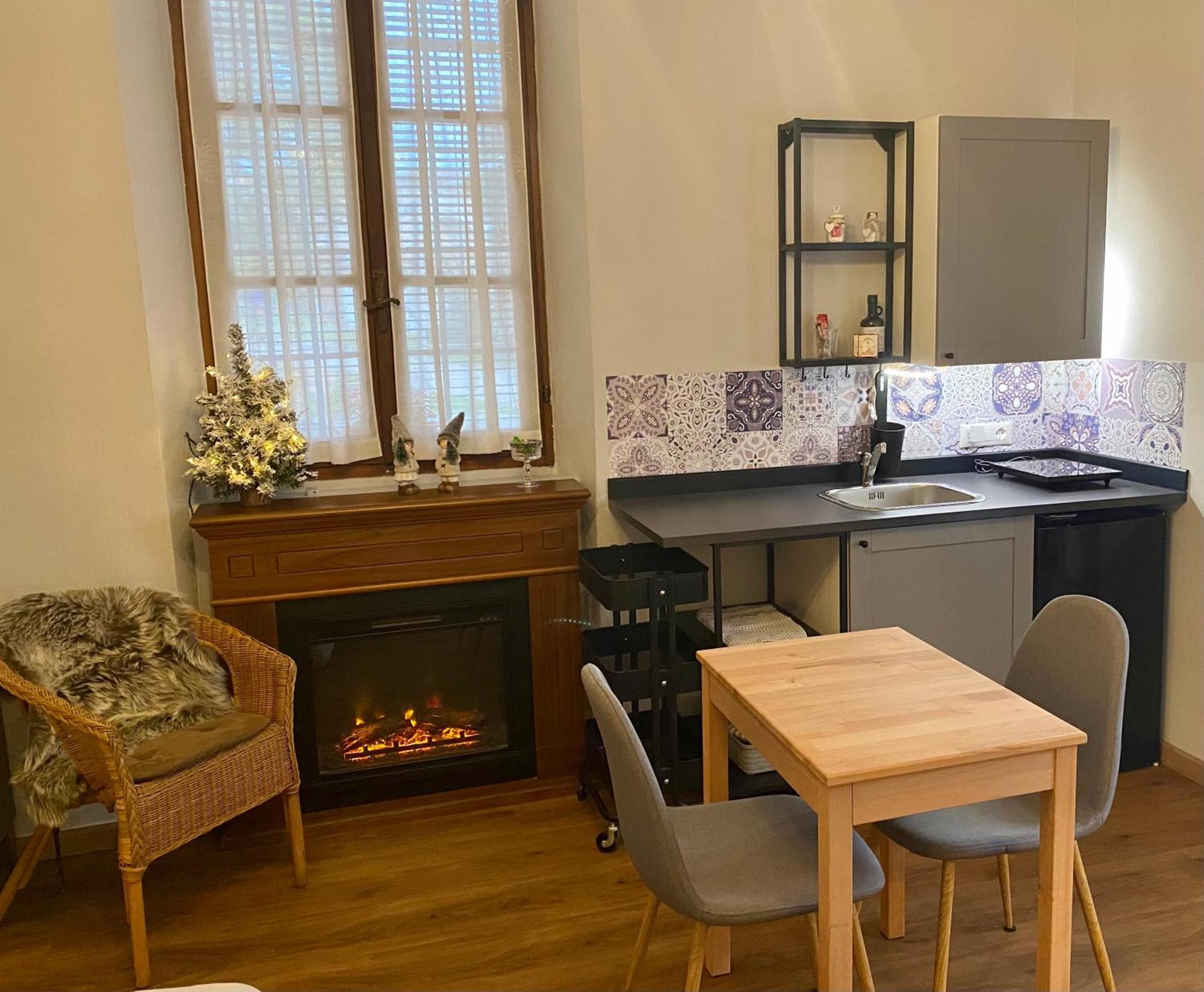 La Casa Di Campagna Sul Garda Puegnago Bagian luar foto
