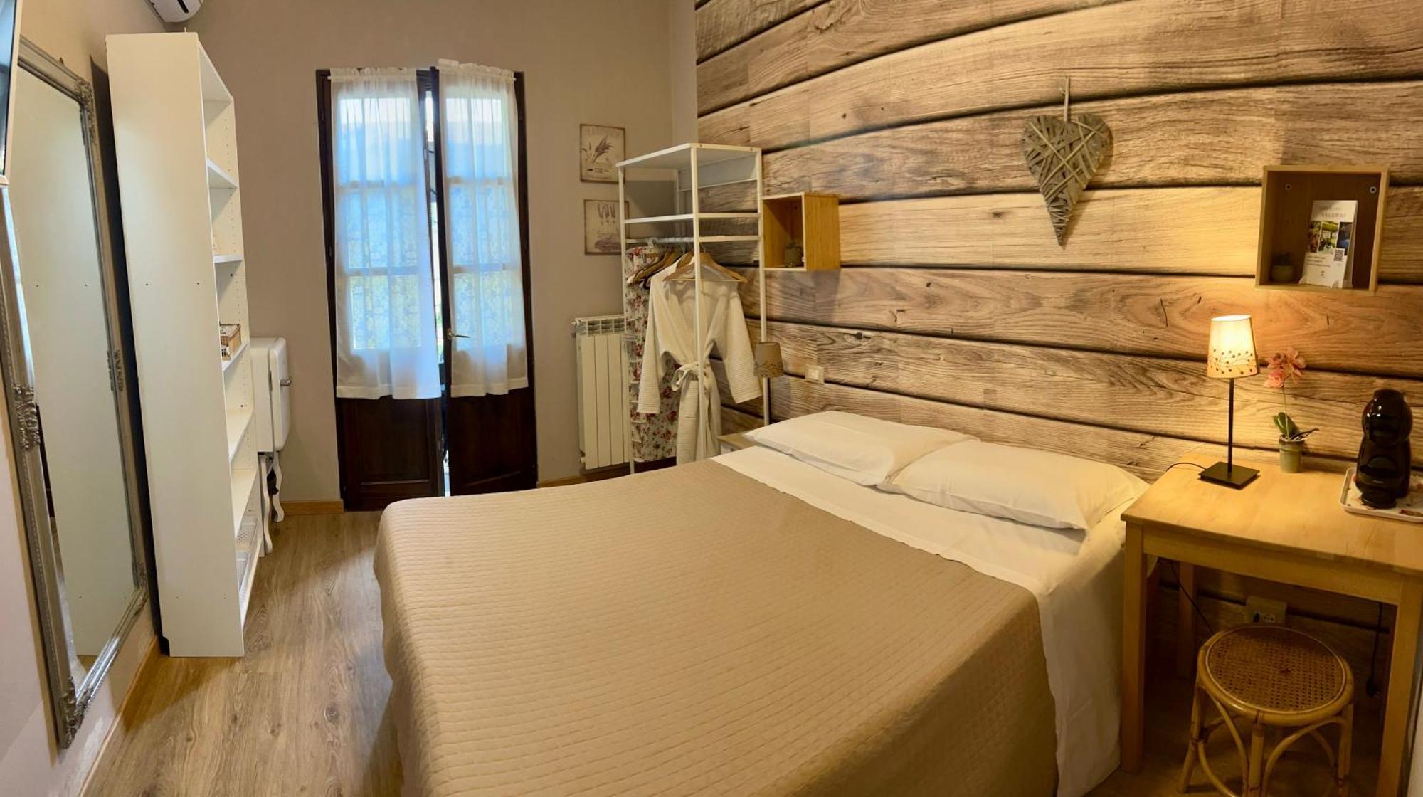 La Casa Di Campagna Sul Garda Puegnago Bagian luar foto